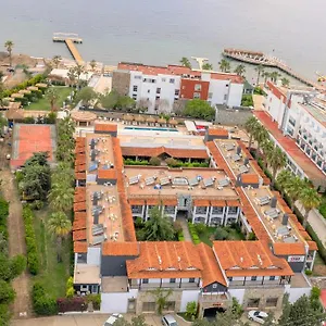 Tiana Otel