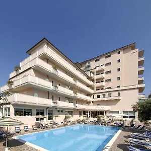 Man 3*, Lido Di Savio İtalya